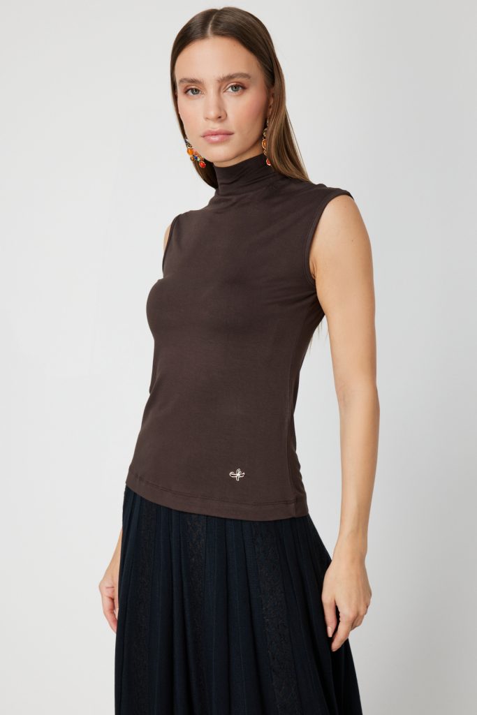 ON TRİKO Dik Yaka Kolsuz Basic Bluz 61432-26k - kahve