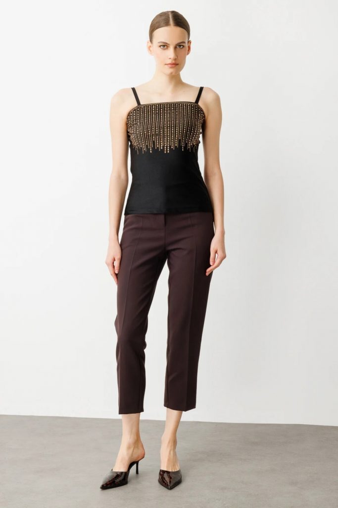 ON TRİKO Önü Taşlı Askılı Bluz 50334-25 - gold