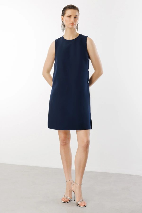 ON TRİKO Düğme Detaylı Yırtmaçlı Elbise 54332-25