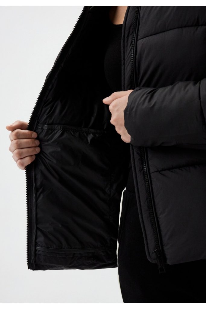 Guess New Claudia Kadın Aktif Mont V4YL03WFUD0-24K - Siyah