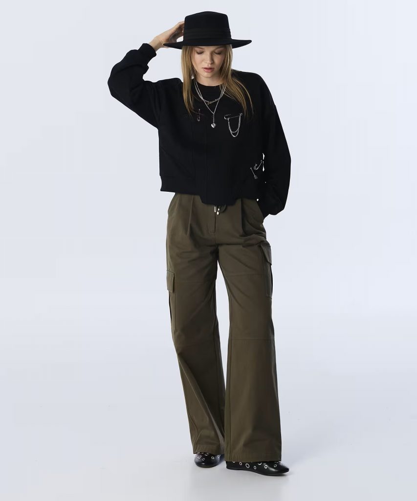 TWIST Karma Metal Aksesuarlı Sweatshırt TW6250091058 - Siyah