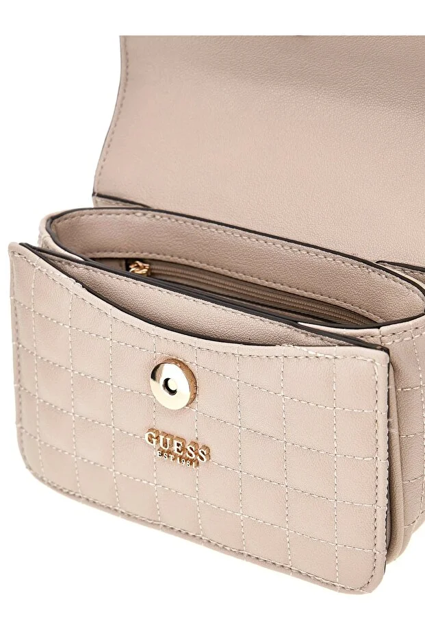 GUESS Nadira Kapitoneli Mini Çapraz Çanta HWQG8424780 - BEJ