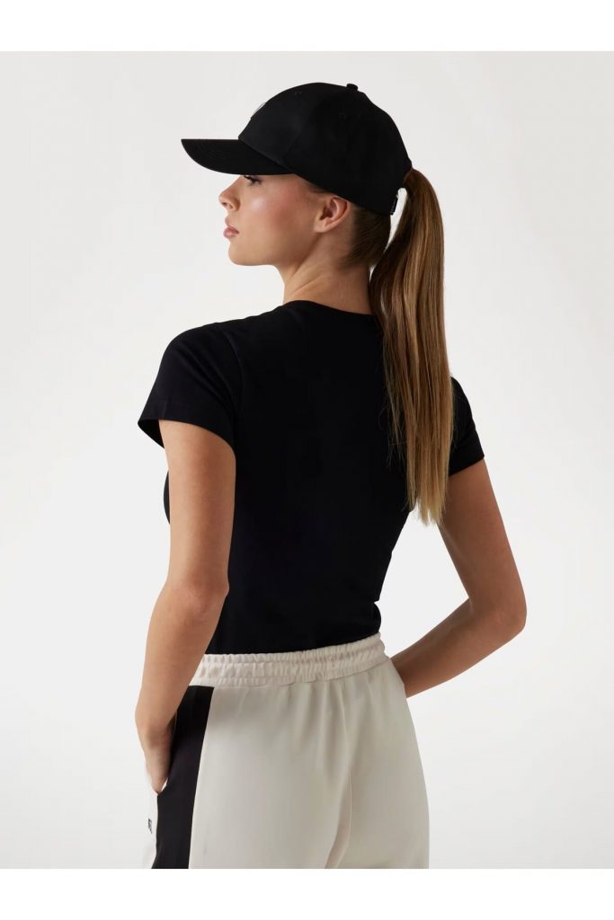 GUESS Önü Logolu Stretch T-shirt V4YI21KCDH1 - Siyah