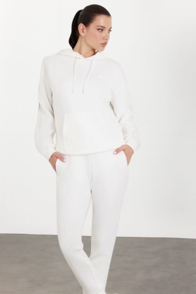 GUESS EŞOFMAN ALTI V2YB18K7UW2 - KREM