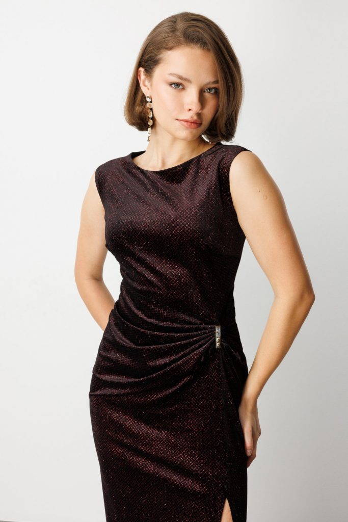 EKOL Beli Büzgülü Simli Kolsuz Elbise 4043 - bordo