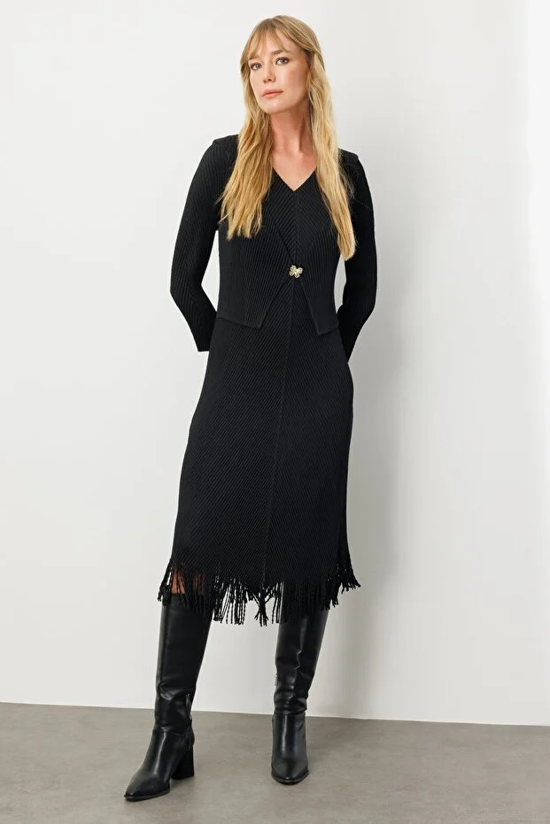 EKOL Kelebek Broşlu Püsküllü Elbise 4919 - Siyah