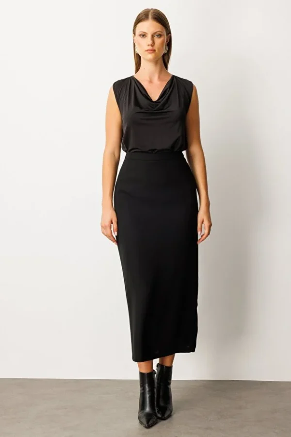 EKOL Kadın Büyük Beden Arkası Yırtmaç Görünümlü Krep Etek  2033