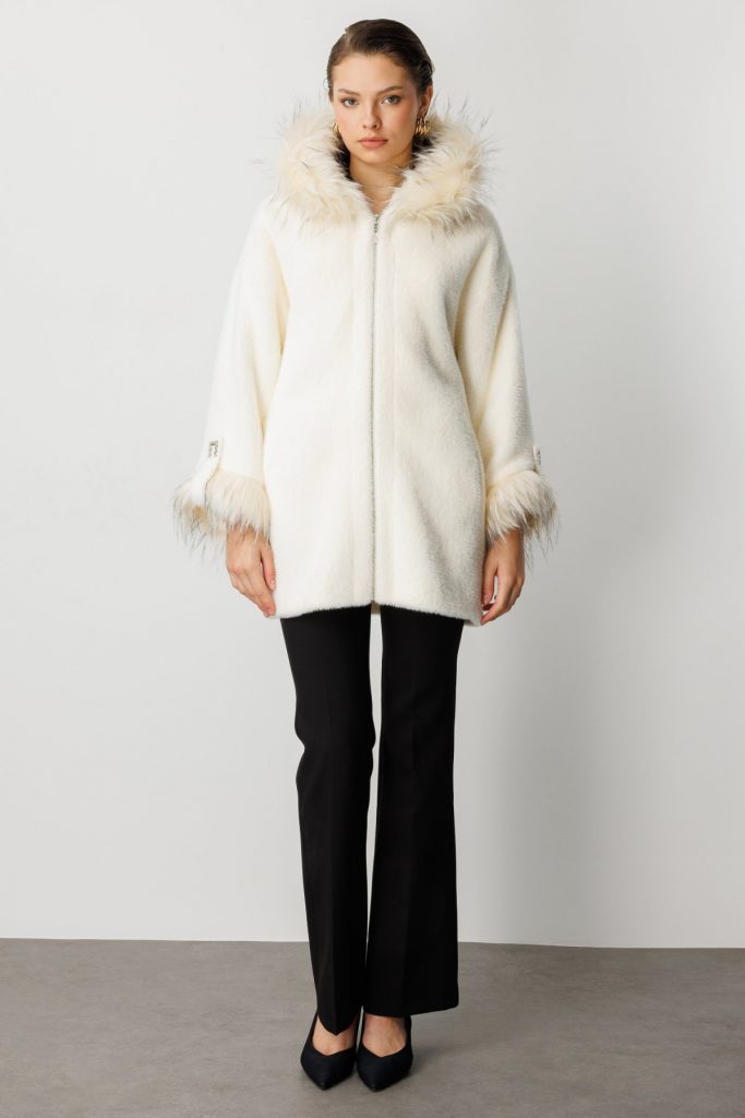 EKOL Kürk Detaylı Uzun Peluş Mont 6031 - EKRU