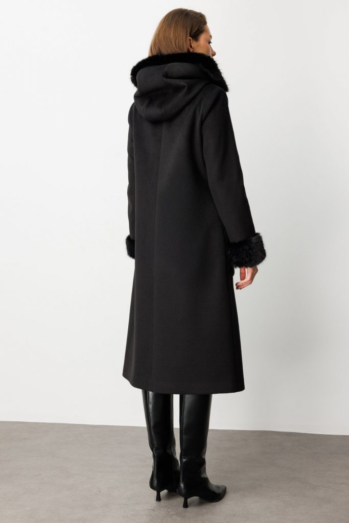 EKOL Yakası Ve Kolları Kürklü Kaşe Kaban 6055 - Siyah