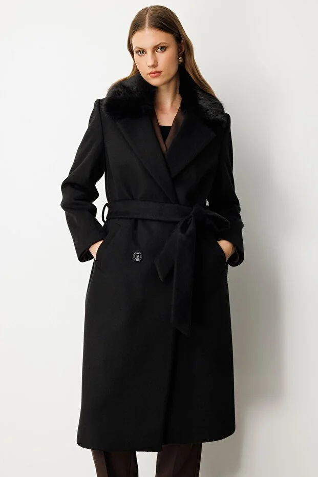 EKOL Yakası Kürklü Beli Kuşaklı Kaban 6311