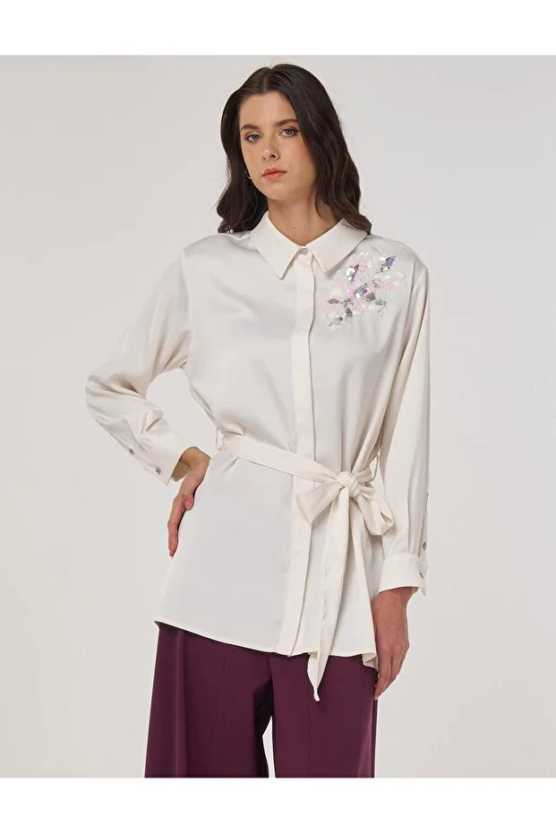 KAYRA Payet İşlemeli Saten Tunik 21040