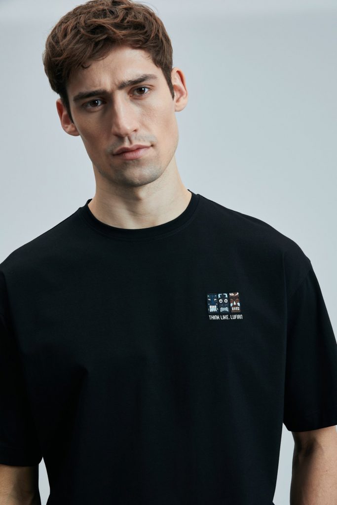LUFİAN Mask Modern Grafik T- Shirt 111020248 - Siyah