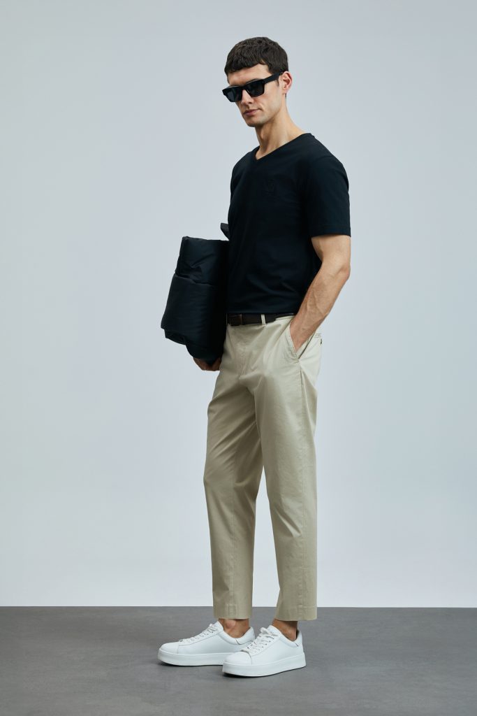 LUFİAN Tuna Modern Grafik T- Shirt 111020266 - Siyah