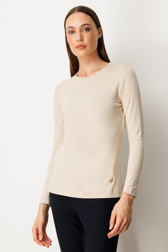 ON Metal Aksesuarlı Sıfır Yaka Basic Bluz 61303 - KUM