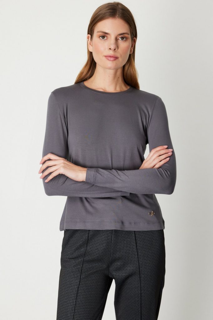 ON Metal Aksesuarlı Sıfır Yaka Basic Bluz 61303 - ANTRASİT