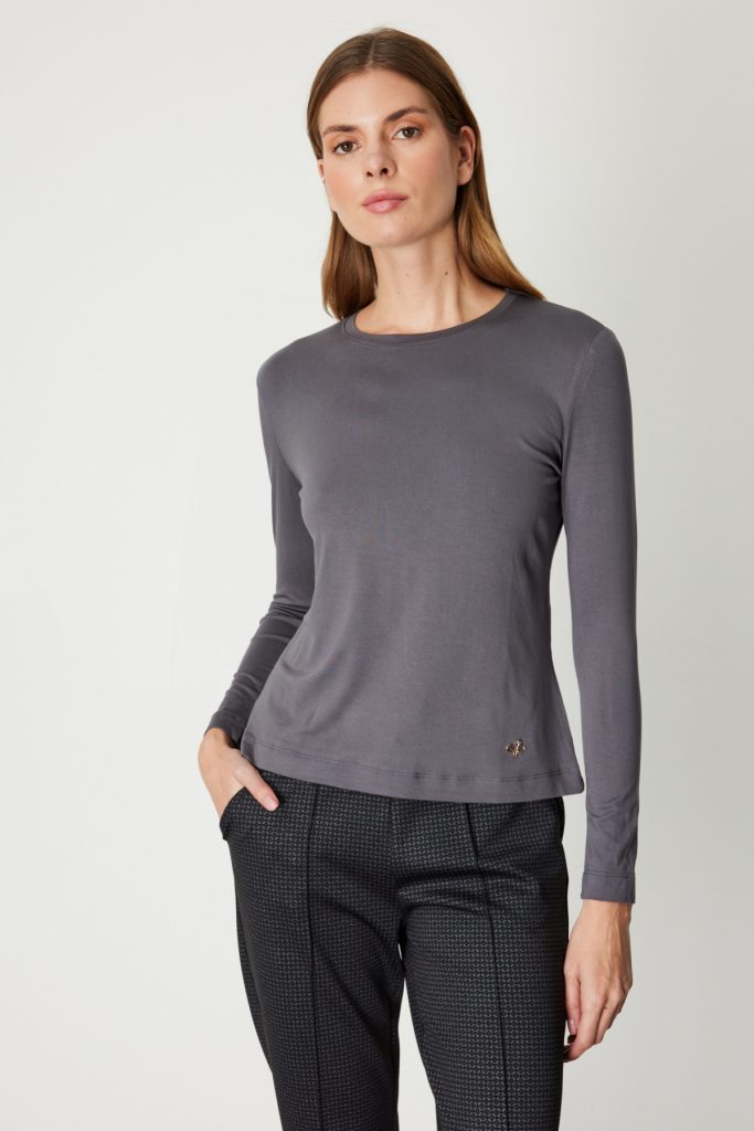 ON Metal Aksesuarlı Sıfır Yaka Basic Bluz 61303 - ANTRASİT