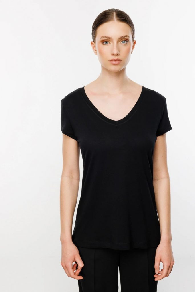 ON TRİKO V Yaka Basic T-Shirt  51305 - Siyah