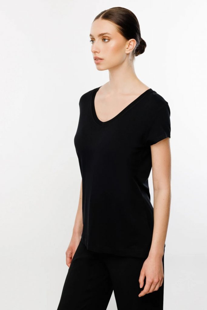 ON TRİKO V Yaka Basic T-Shirt  51305 - Siyah