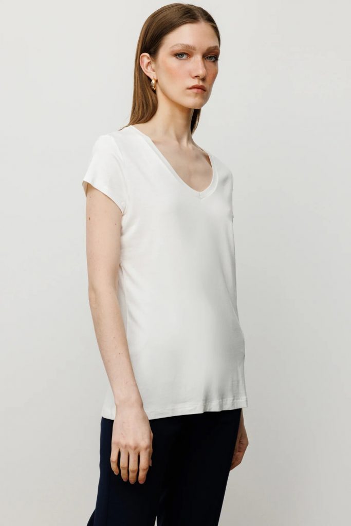ON TRİKO V Yaka Basic T-Shirt  51305 - EKRU