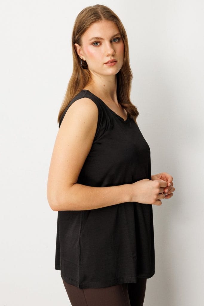 ON TRİKO Kolsuz Basic Bluz 61310