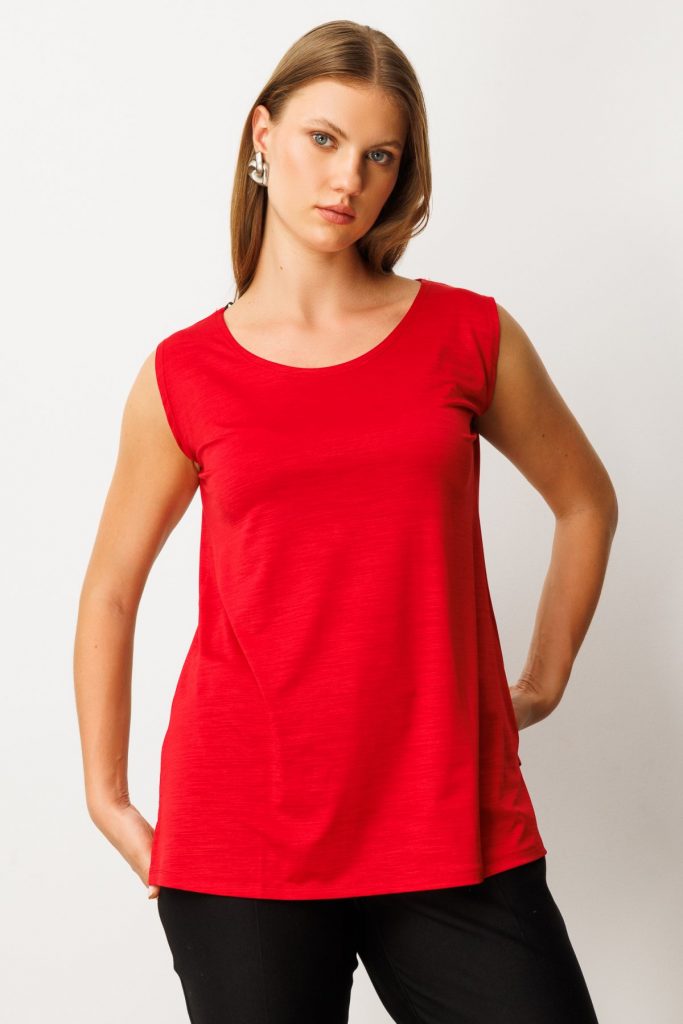 ON TRİKO Kolsuz Basic Bluz 61310 - KIRMIZI