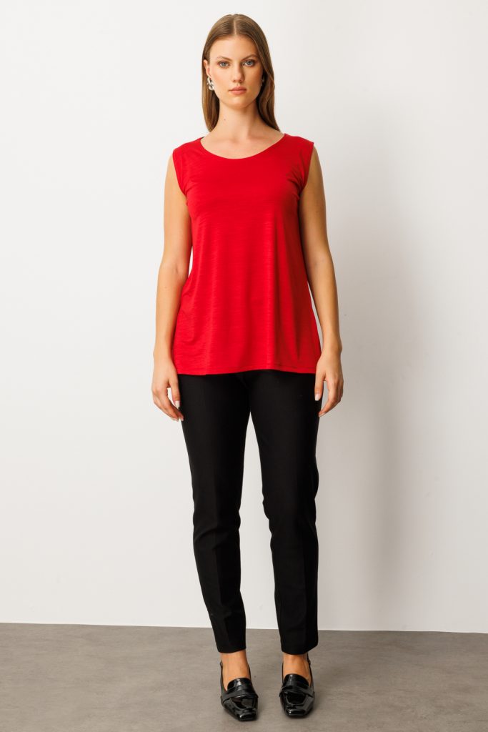 ON TRİKO Kolsuz Basic Bluz 61310 - KIRMIZI