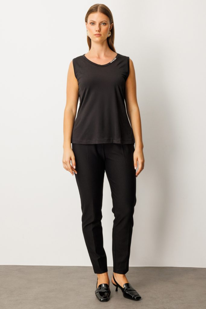 ON TRİKO Yakası Düğme Detaylı Kolsuz Basic 61333 - Siyah