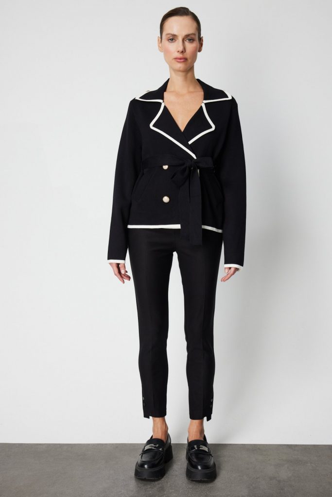 ON TRİKO Beli Kuşaklı Kruvaze Yaka Hırka 60913 - Siyah