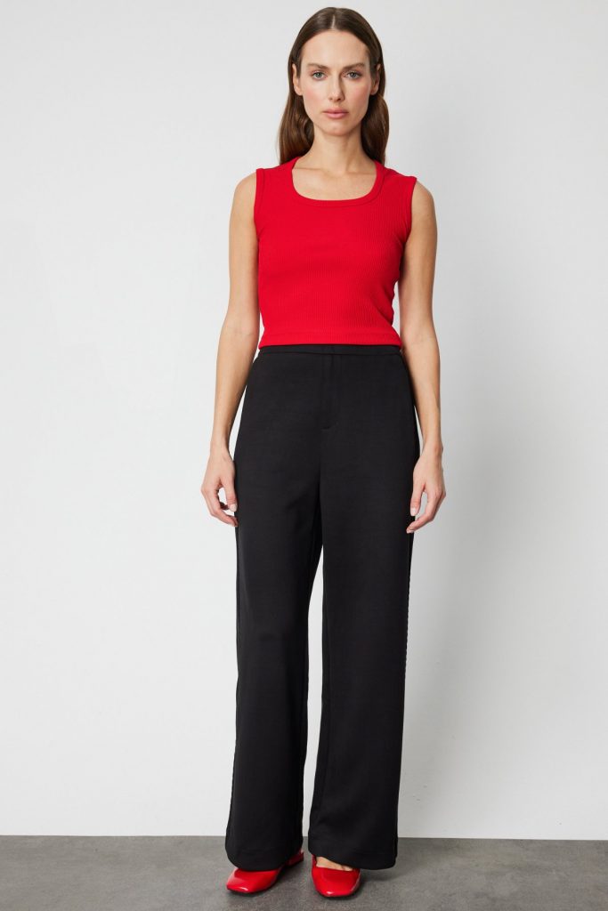 ON TRİKO Fitilli Kolsuz Crop Bluz 61396 - KIRMIZI