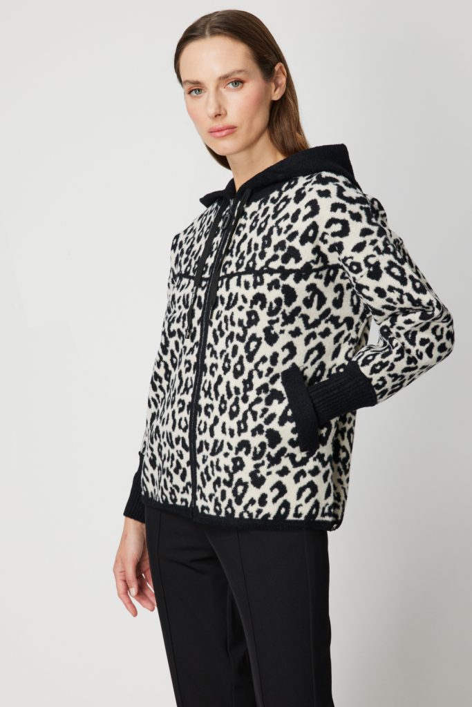 ON TRİKO Leopar Desenli Kapüşonlu Hırka 60943 - Siyah