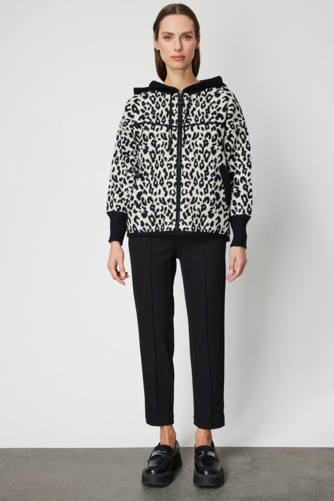 ON TRİKO Leopar Desenli Kapüşonlu Hırka 60943 - Siyah