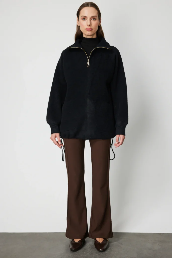 ON TRİKO Arkası Desenli Taşlı Dik Yaka Hırka 60945 - Siyah