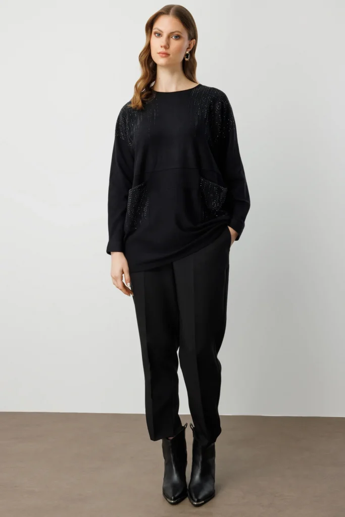 ON TRİKO Taş İşlemeli Torba Cepli Kazak 60304 - Siyah