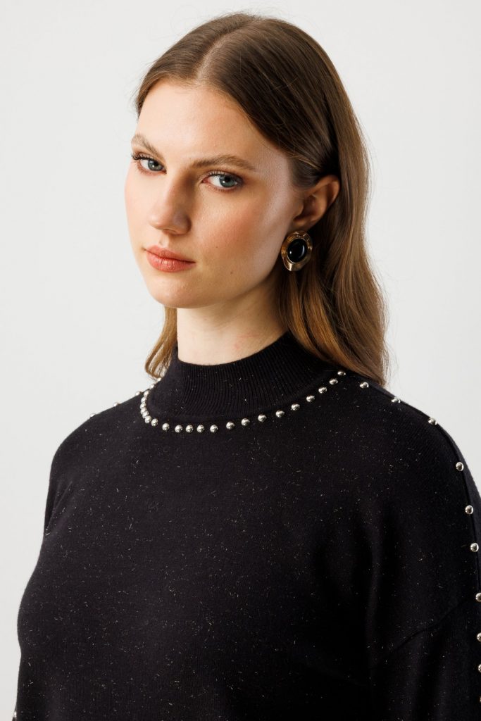 ON TRİKO Kumaşı Simli Zımba Detaylı Triko Kazak 60307 - Siyah