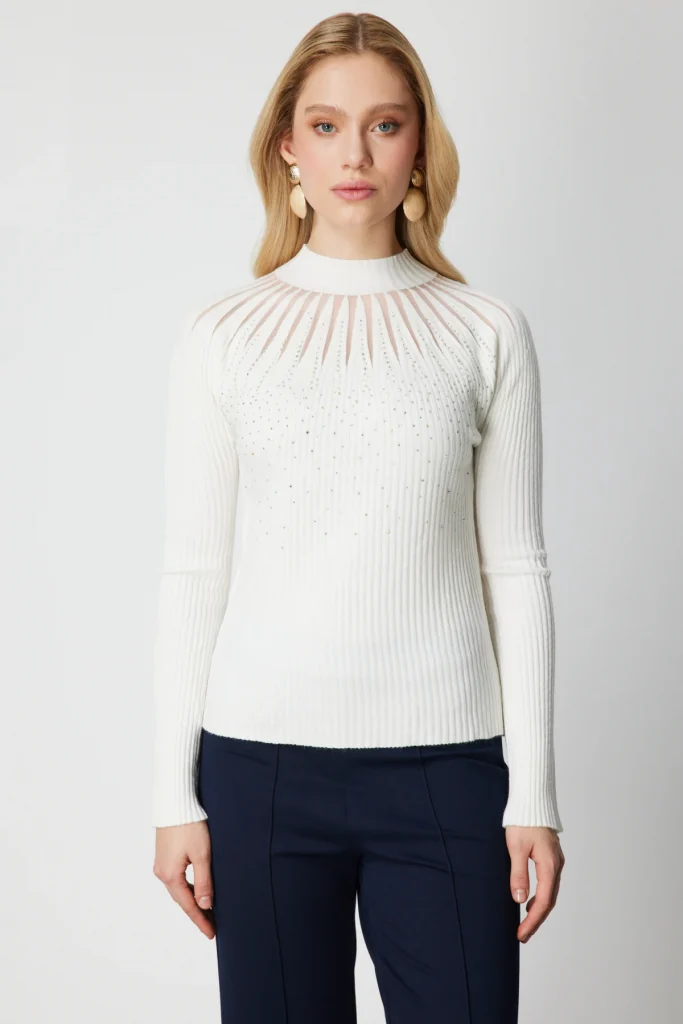 ON TRİKO Önü Taşlı Dik Yaka Triko Kazak 60388 - EKRU