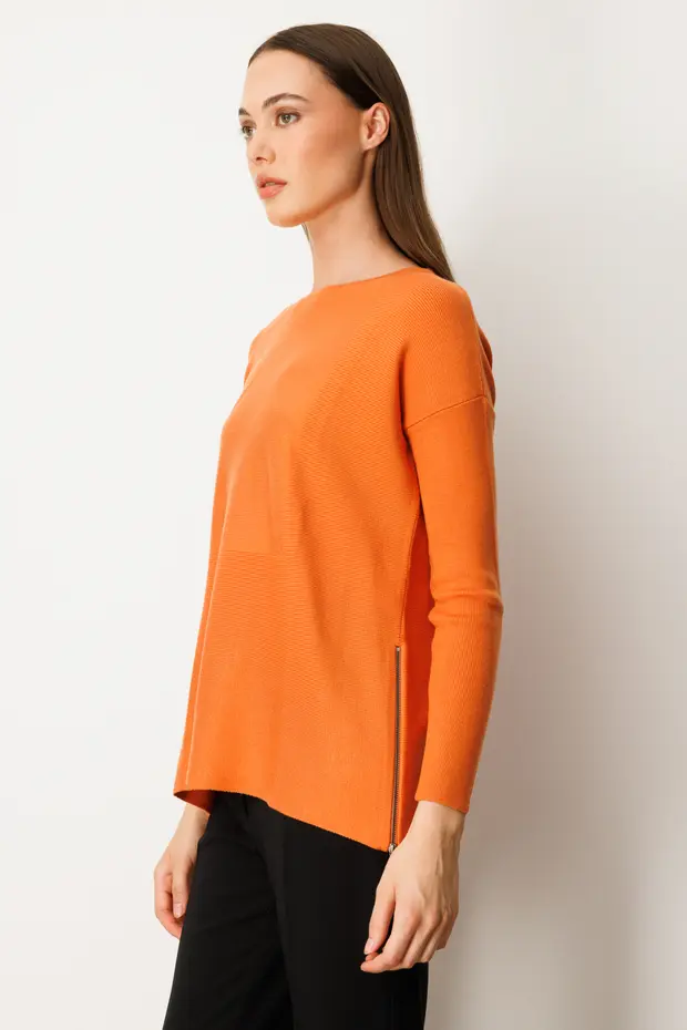 ON TRİKO Yanları Fermuarlı Sıfır Yaka Triko Kazak 65318 - oranj