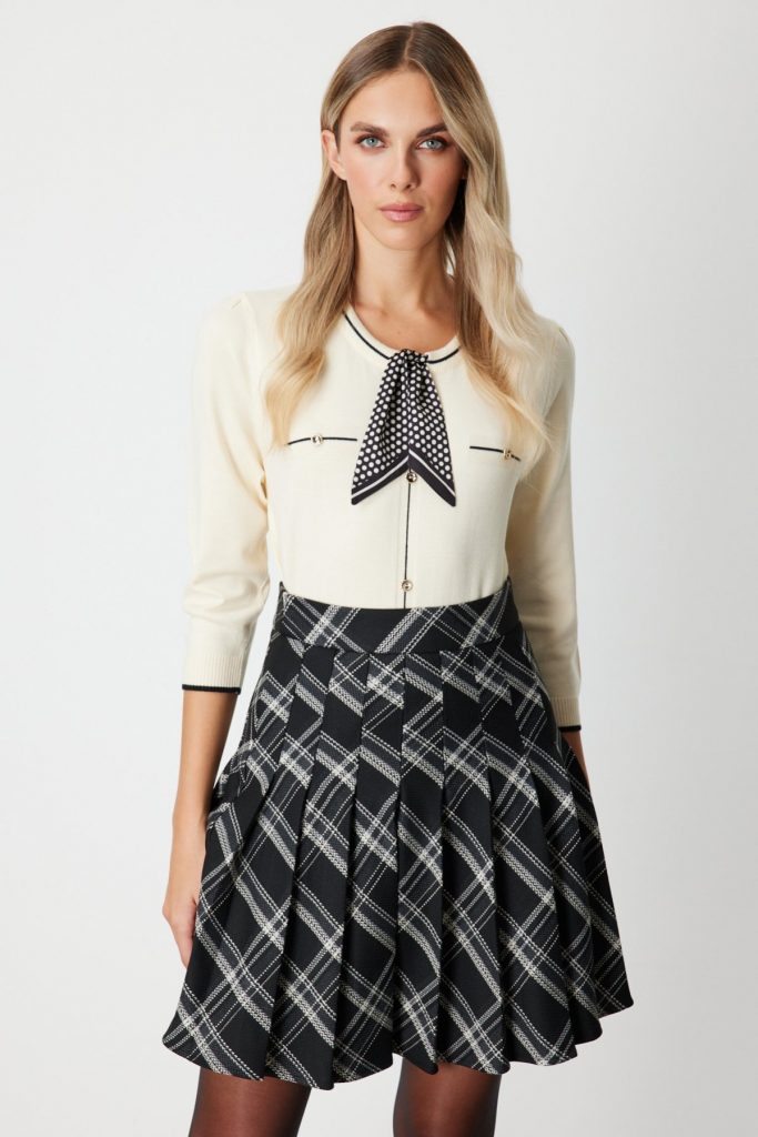 ON TRİKO Yakası Fularlı Triko Kazak 65352 - KREM