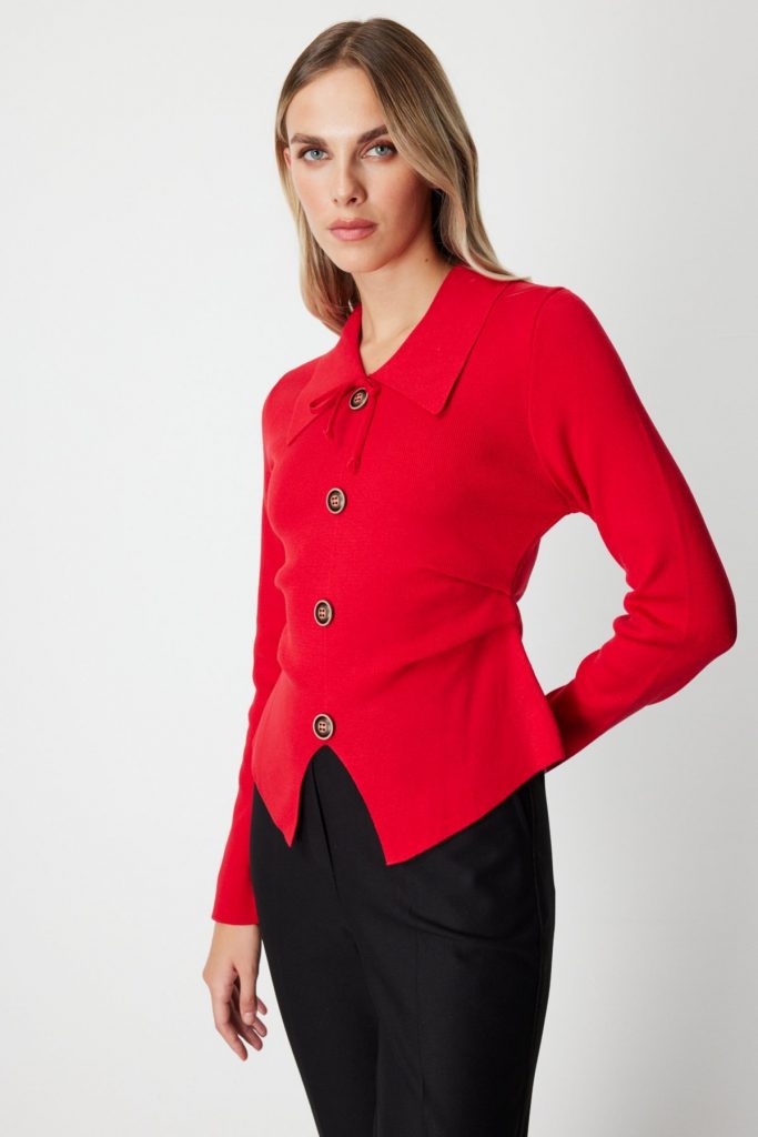 ON TRİKO  Süs Düğmeli Büzgü Detaylı Triko Kazak 65353 - KIRMIZI