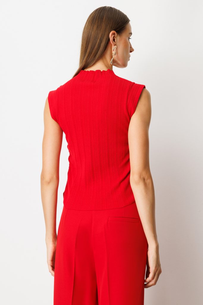 ON TRİKO Yanları Büzgülü Kolsuz Triko Kazak 65355 - KIRMIZI