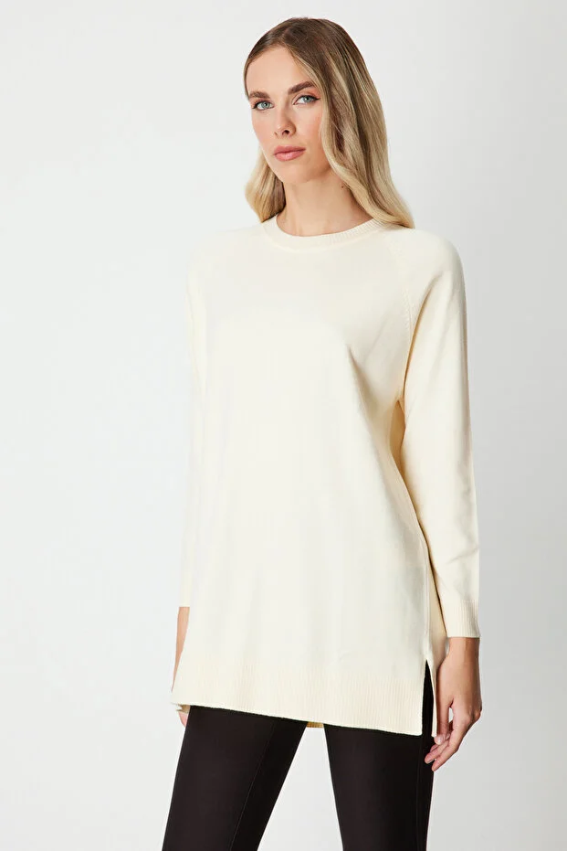 ON TRİKO Arkası Düğmeli Sıfır Yaka Kazak  65413 - KREM