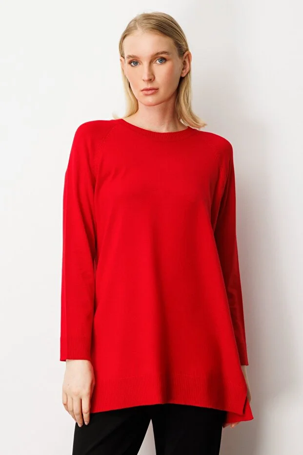 ON TRİKO Arkası Düğmeli Sıfır Yaka Kazak  65413 - KIRMIZI