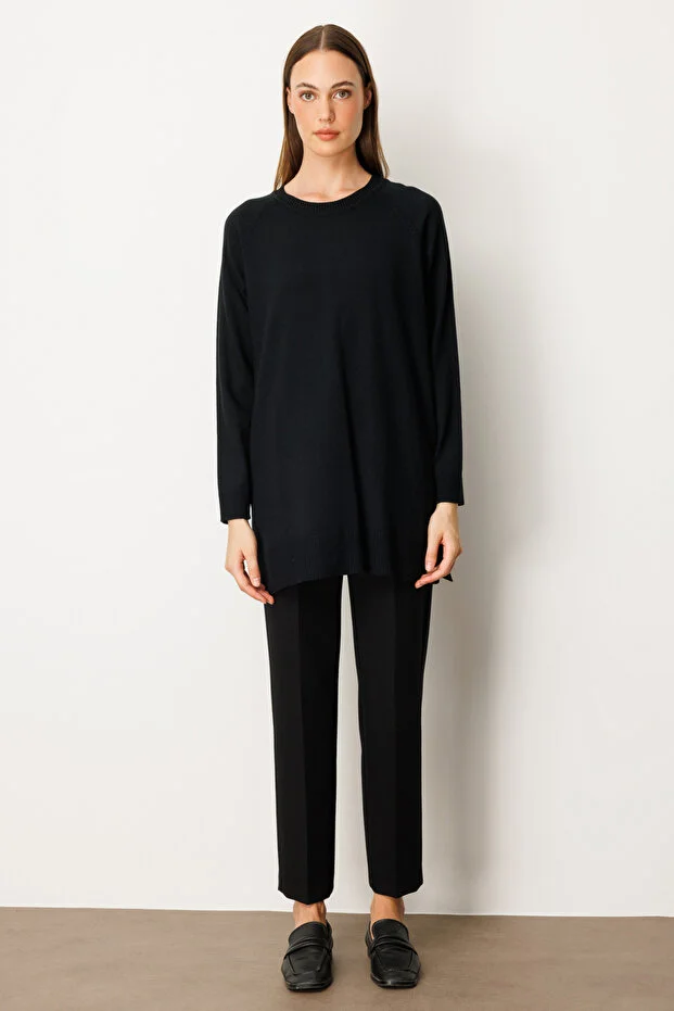 ON TRİKO Arkası Düğmeli Sıfır Yaka Kazak  65413 - Siyah