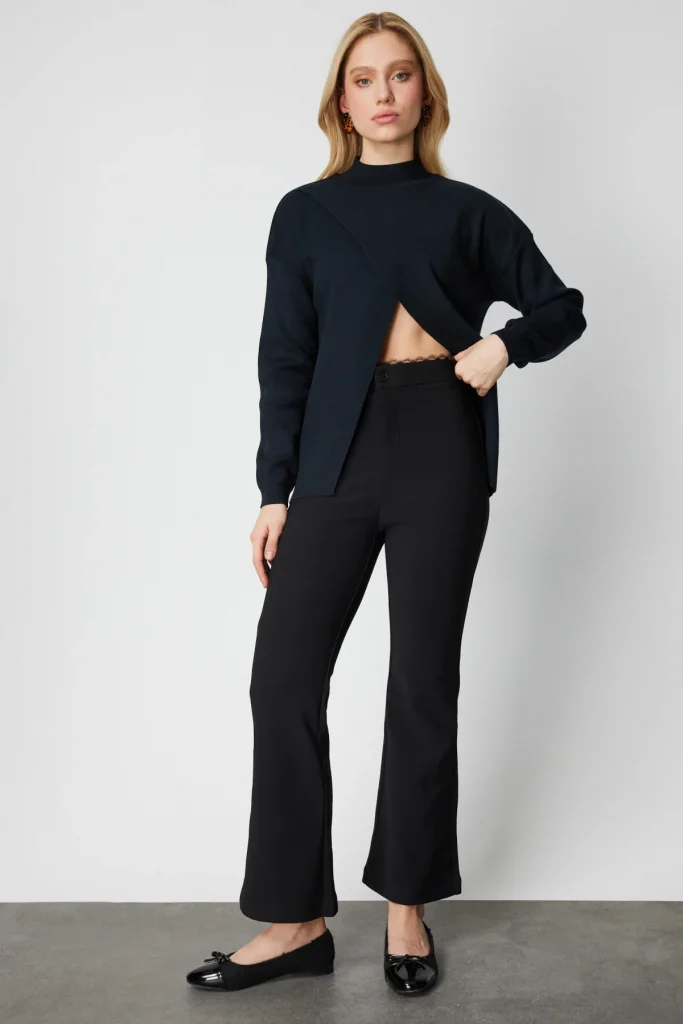 ON TRİKO Beli Dantelli İspanyol Paça Pantolon 60106 - Siyah