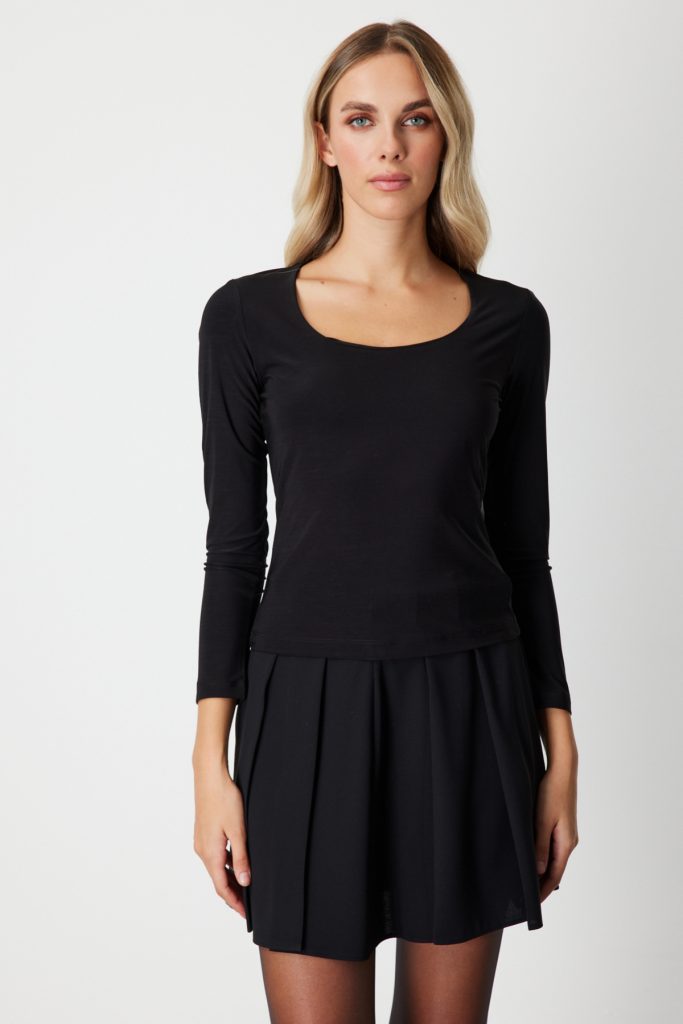 ON TRİKO U Yaka Basic Bluz 61386 - Siyah