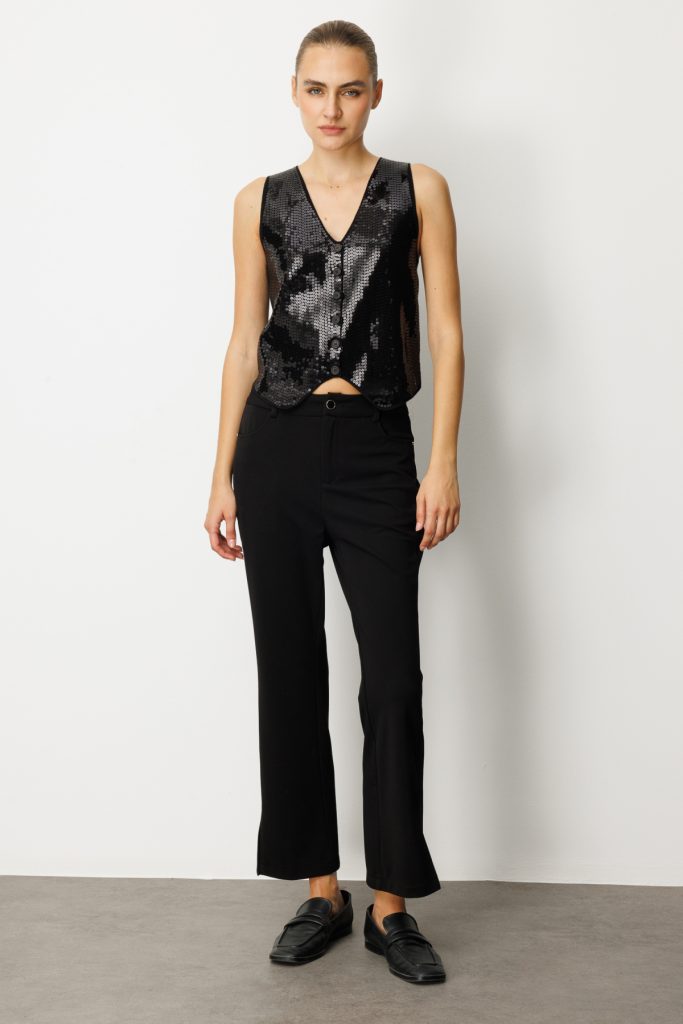 ON TRİKO Önü Pullu Triko Kumaş Yelek 60918-26k - Siyah