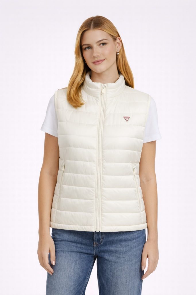 GUESS Üçgen Logolu Naylon Şişme Yelek  W4YN11WG922 - KREM