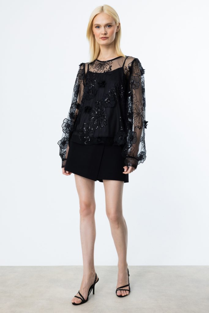 Ekol İç Atletli Pul Çiçek İşlemeli Bluz - Siyah