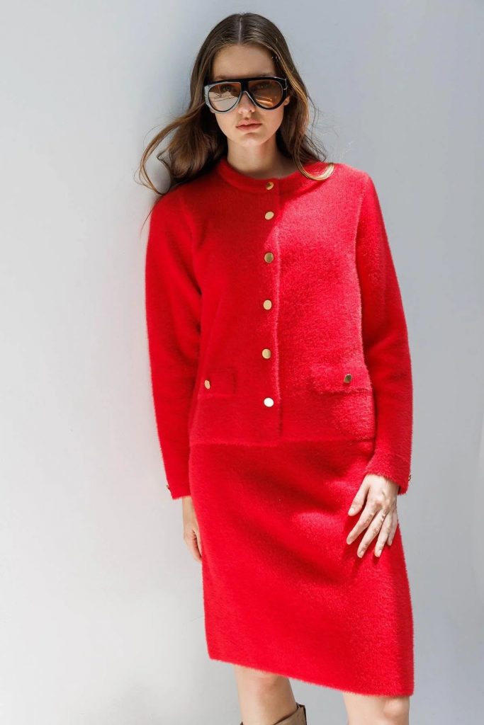 DESEN Sıfır Yaka Metal Düğmeli Afrodit Kısa Triko Hırka 25006 - KIRMIZI