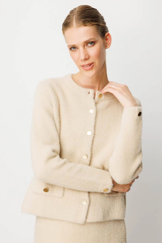 DESEN Sıfır Yaka Metal Düğmeli Afrodit Kısa Triko Hırka 25006 - BEJ