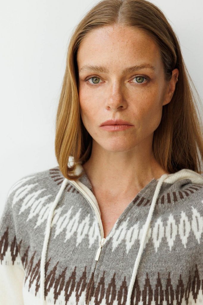 DESEN TRİKO Kapüşonlu Robası Baklavalı Hırka 25230 - kemik